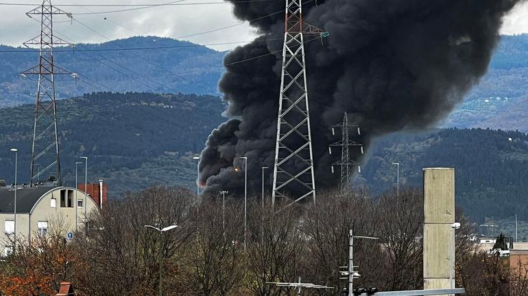 Mindst to er dræbt og tre savnes efter eksplosion nær Firenze